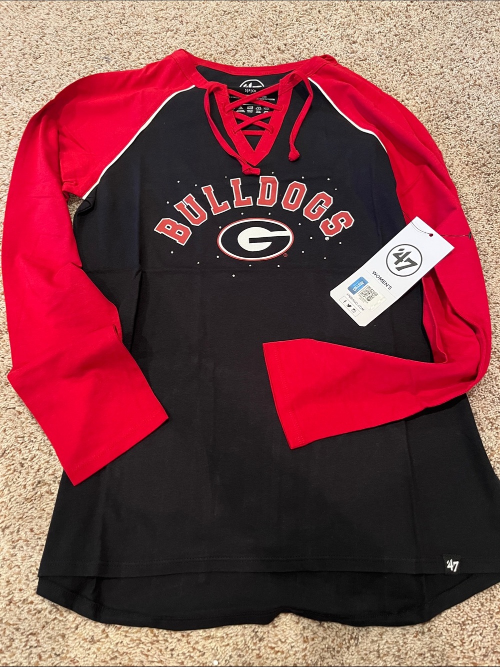 47 Georgia Bulldogs Black & Red Lace-Up Raglan Long Sleeve Tee